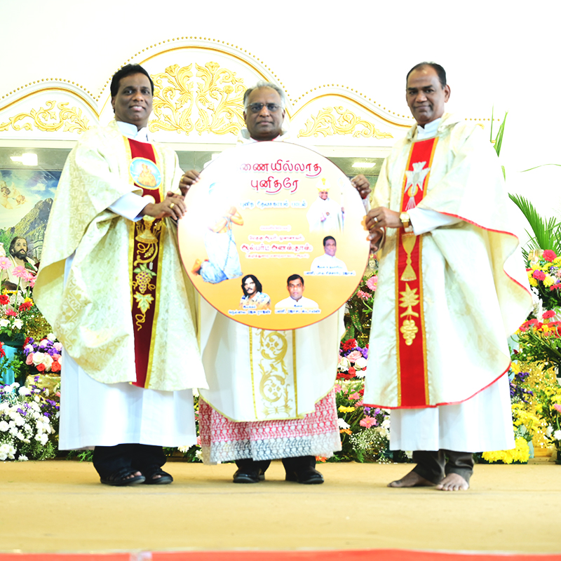Introduction to the shrine, its history, and significance